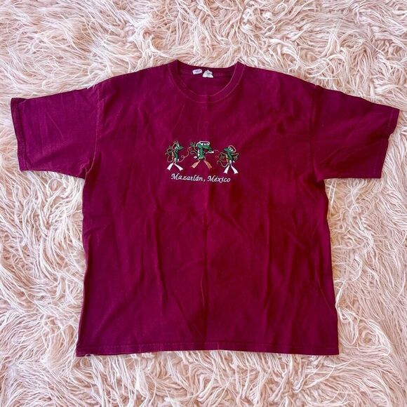 Vintage XL Mazatlán T-shirt - Picture 1 of 5